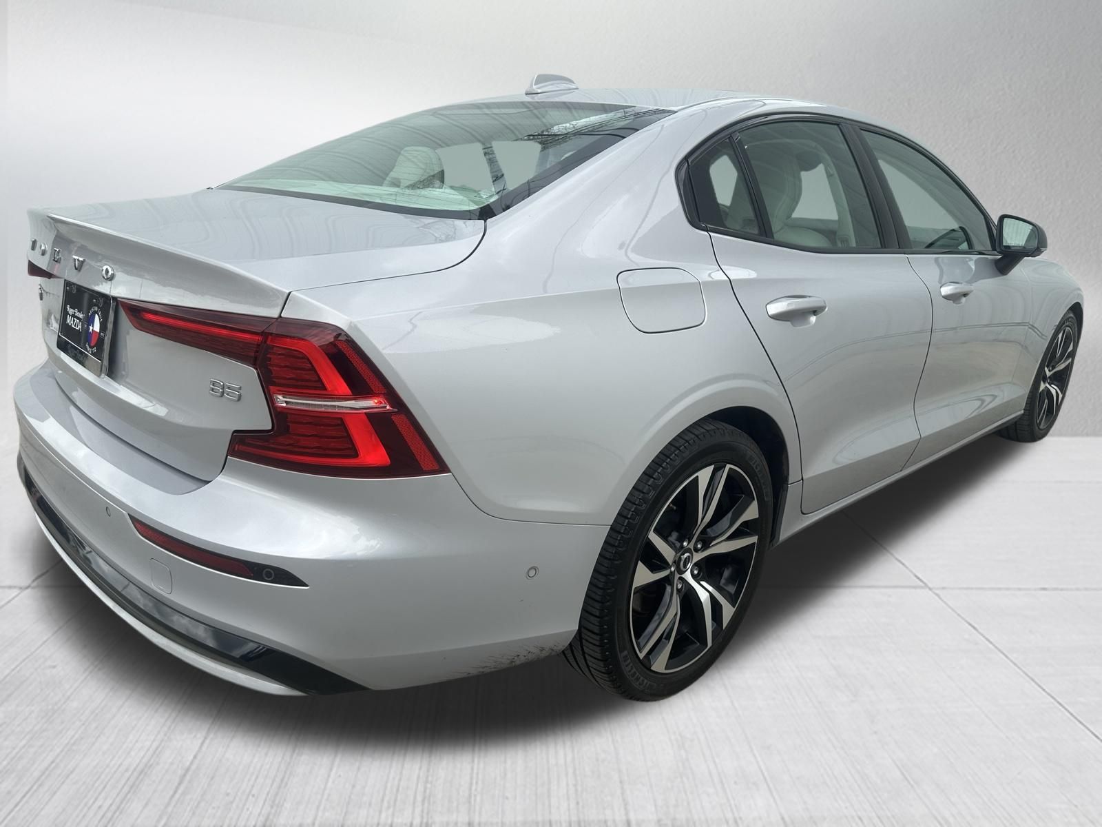 Used Car 2023 Volvo S60  B5 Plus Dark Theme For Sale Under $25,000 In Austin, Texas