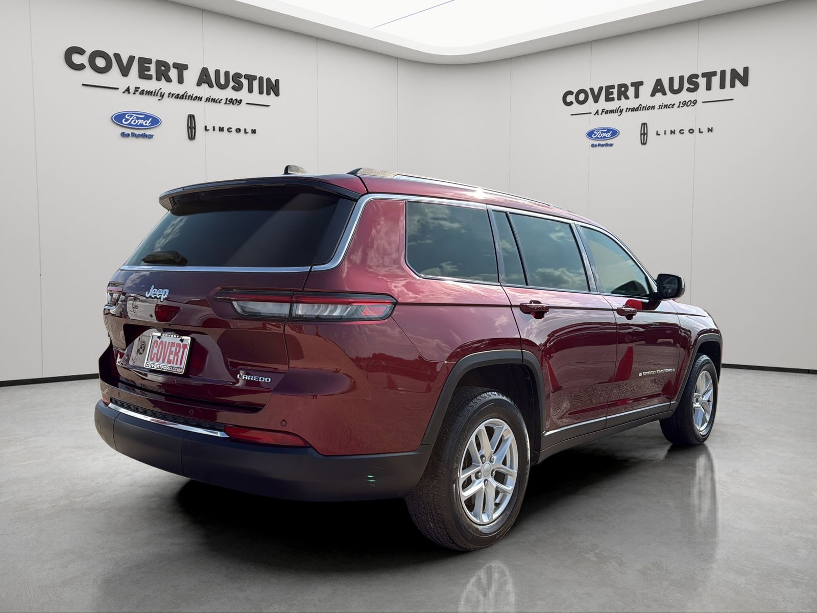 Used Car 2024 Jeep Grand Cherokee L  Laredo For Sale Under $30,000 In Austin, Texas