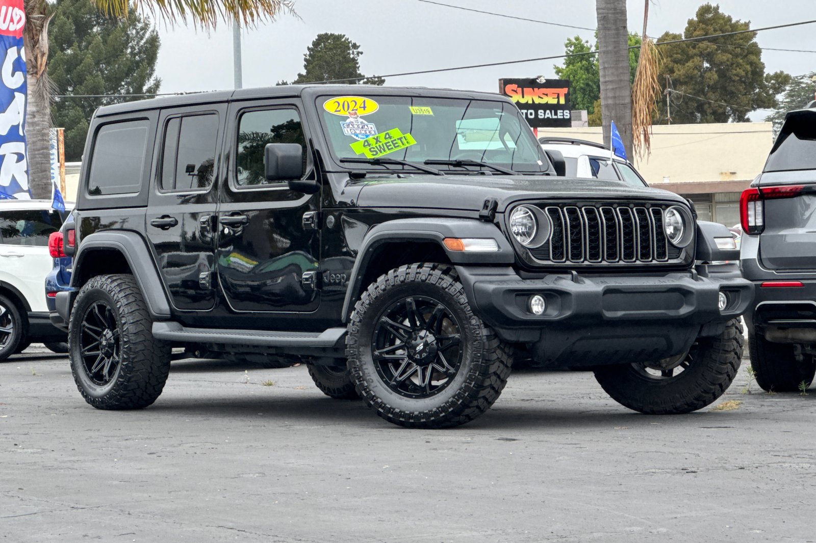 Black Clearcoat 2024 Jeep Wrangler SUV / Crossover Four-Wheel Drive 8-Speed Automatic