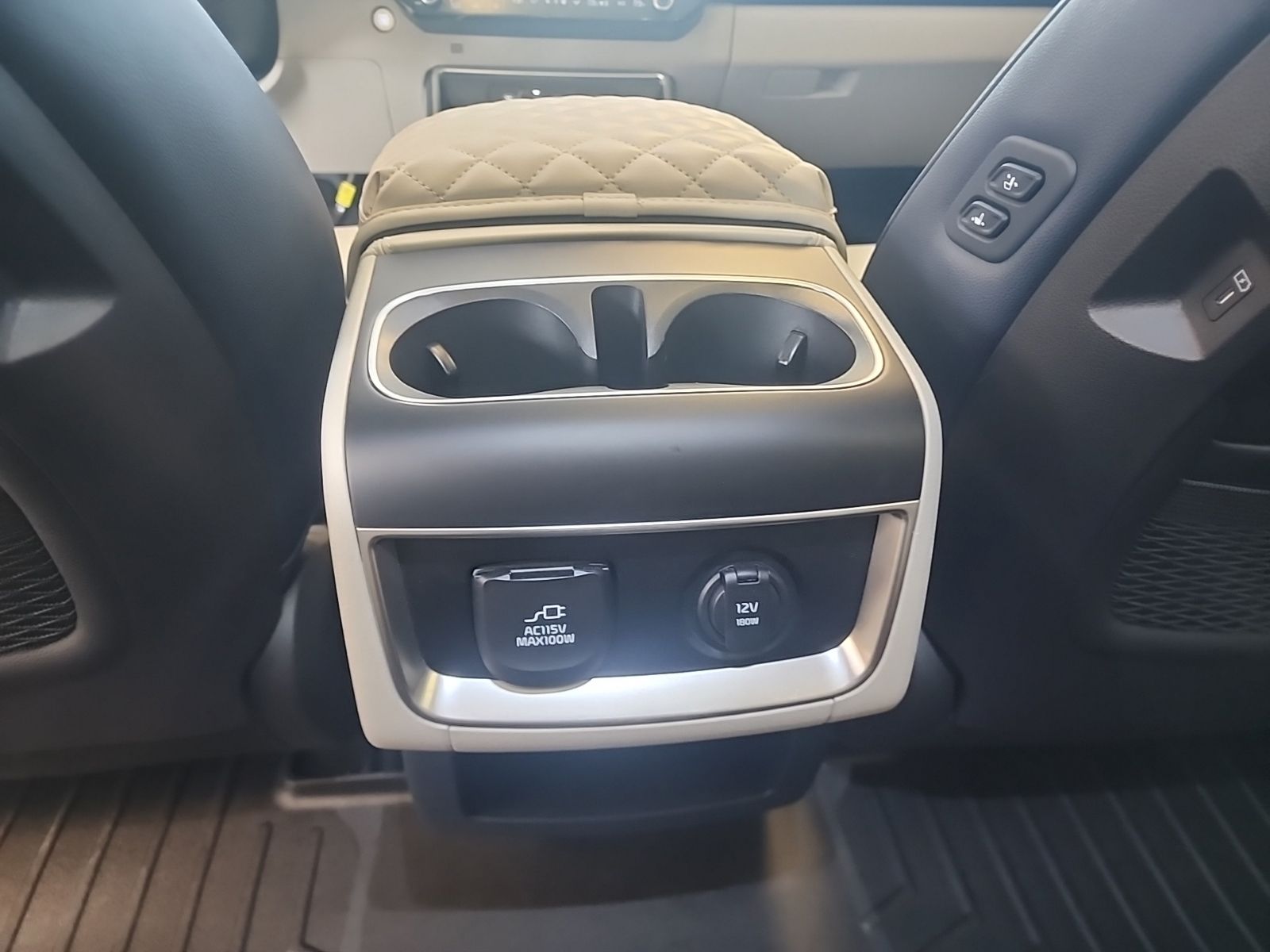 Used 2025 Ceramic Silver Kia SX Prestige image 26
