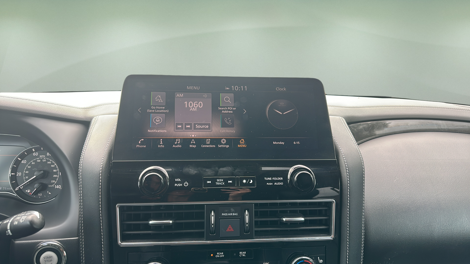 2022 INFINITI QX80 - Photo 11