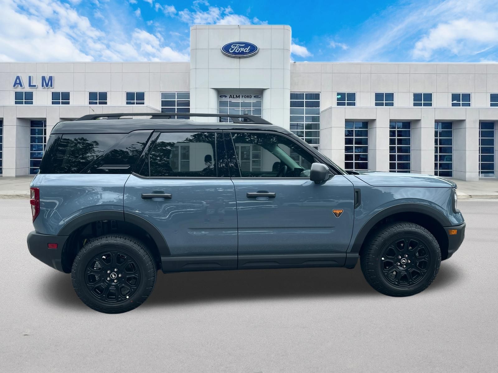 New 2026 Azure Gray Metallic Tri-Coat Ford Badlands® image 5