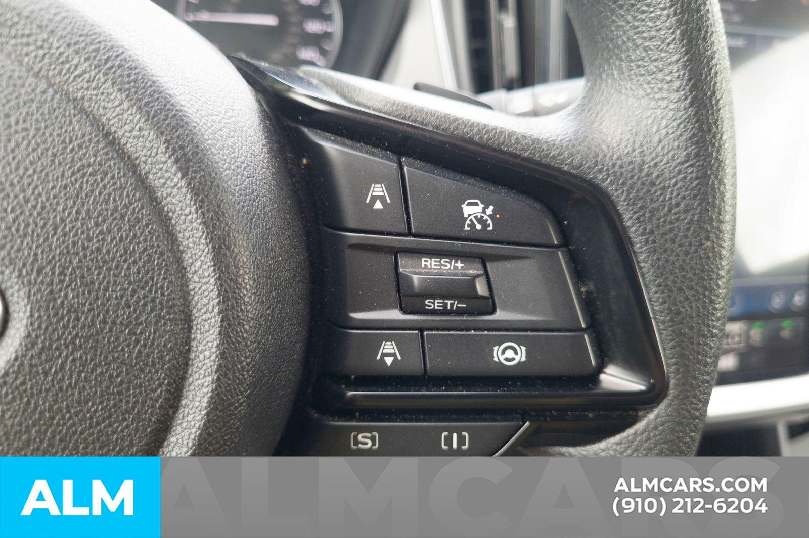 Used 2025 Sapphire Blue Pearl Subaru Premium image 28