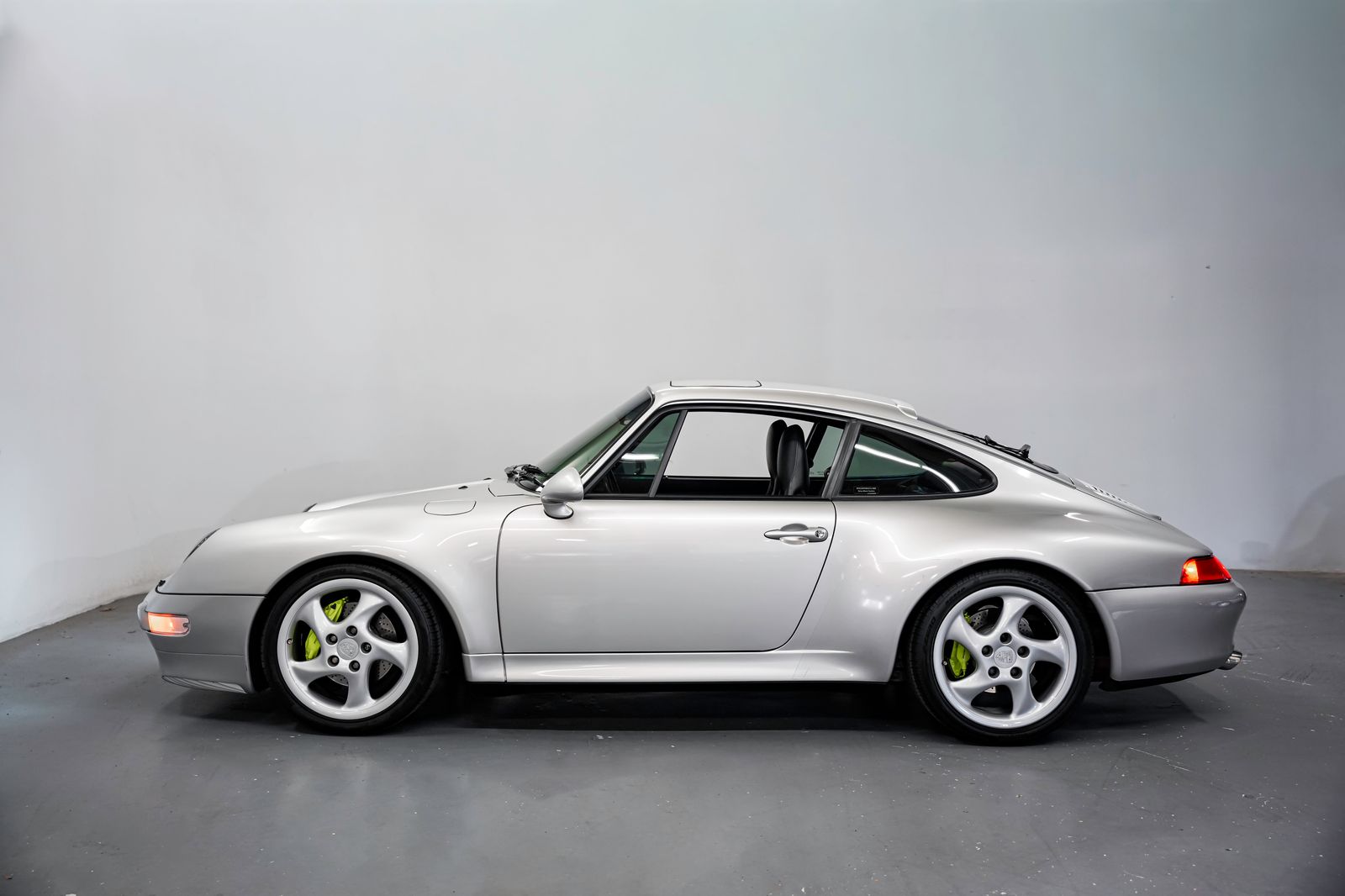 1998 Porsche 911 Carrera S — photo 7