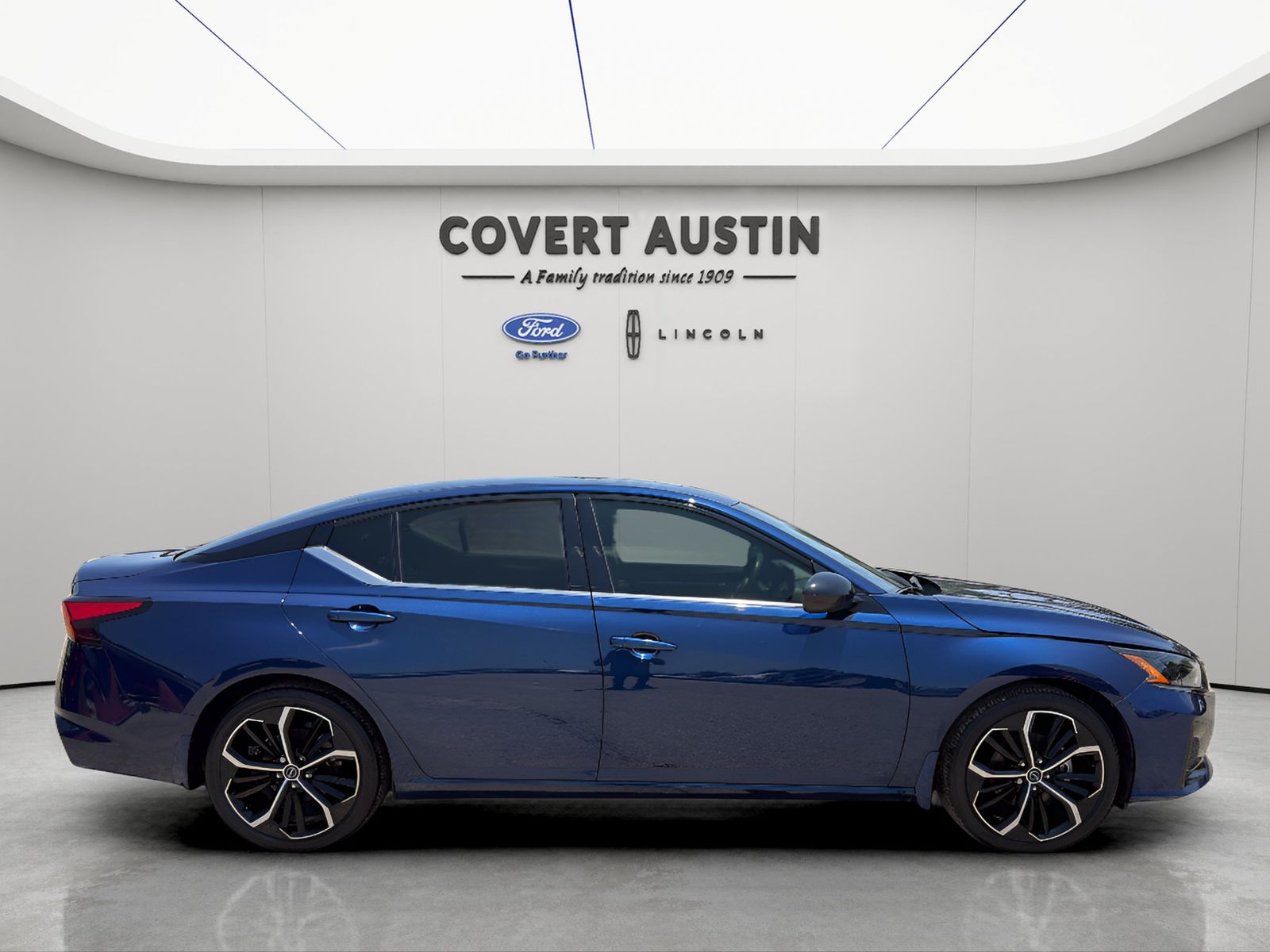 Used Car 2023 Nissan Altima  2.5 Sr For Sale Under $25,000 In Austin, Texas