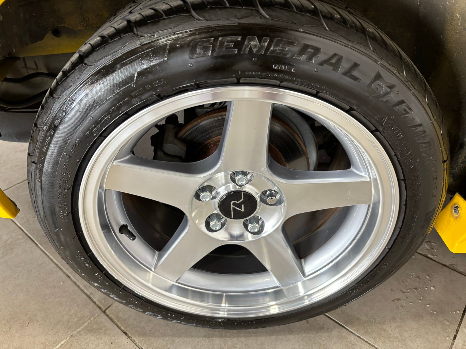 Used Car 2004 Ford Mustang  V6 For Sale Under $10,000 In Austin, Texas