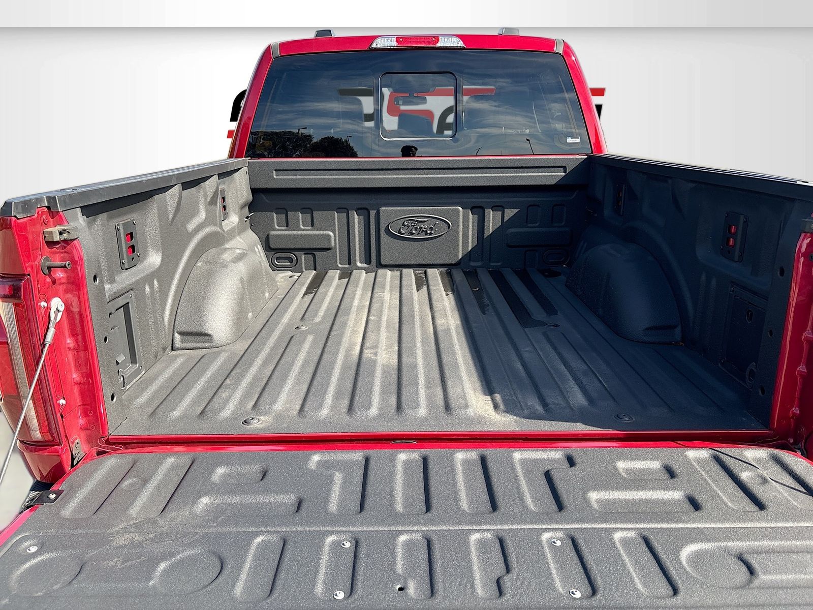 Used 2024 Red Ford Lariat image 26