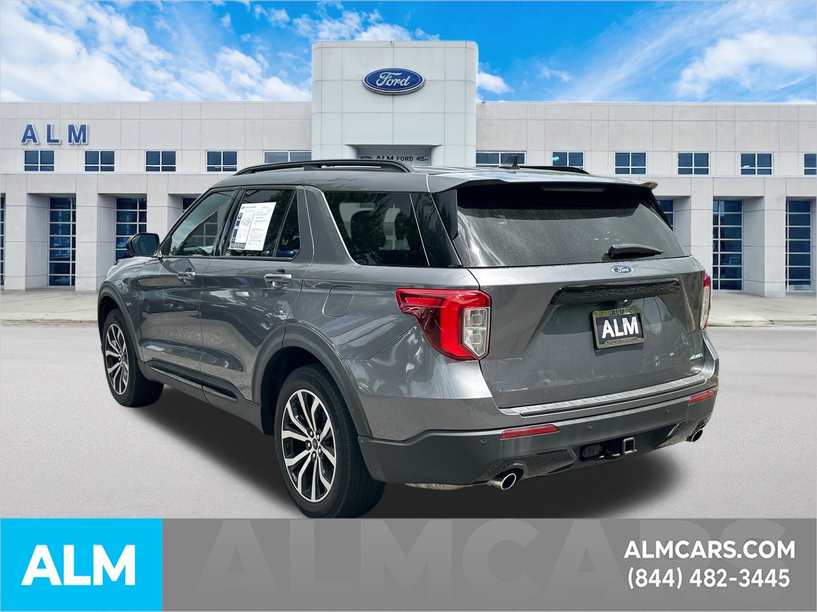 Used 2022 Carbonized Gray Metallic Ford ST-Line image 8
