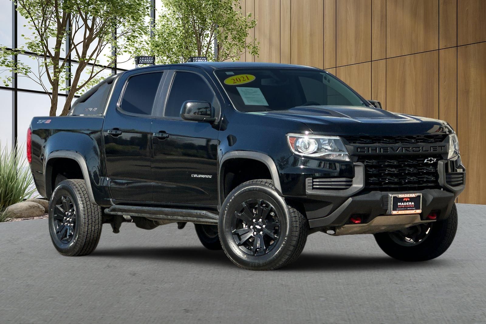 View vehicle photo 2