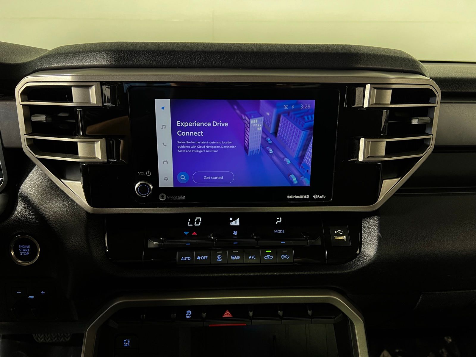 Thumbnail: 2022 Toyota Tundra - 17