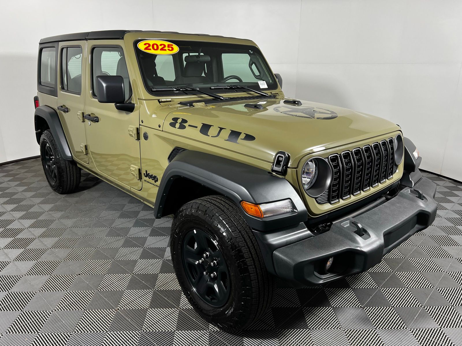Thumbnail: 2025 Jeep Wrangler - 3