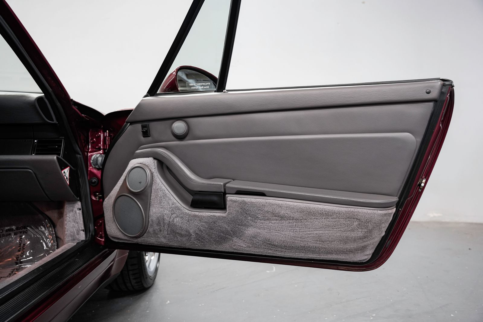 1997 Porsche 911 Carrera — photo 25