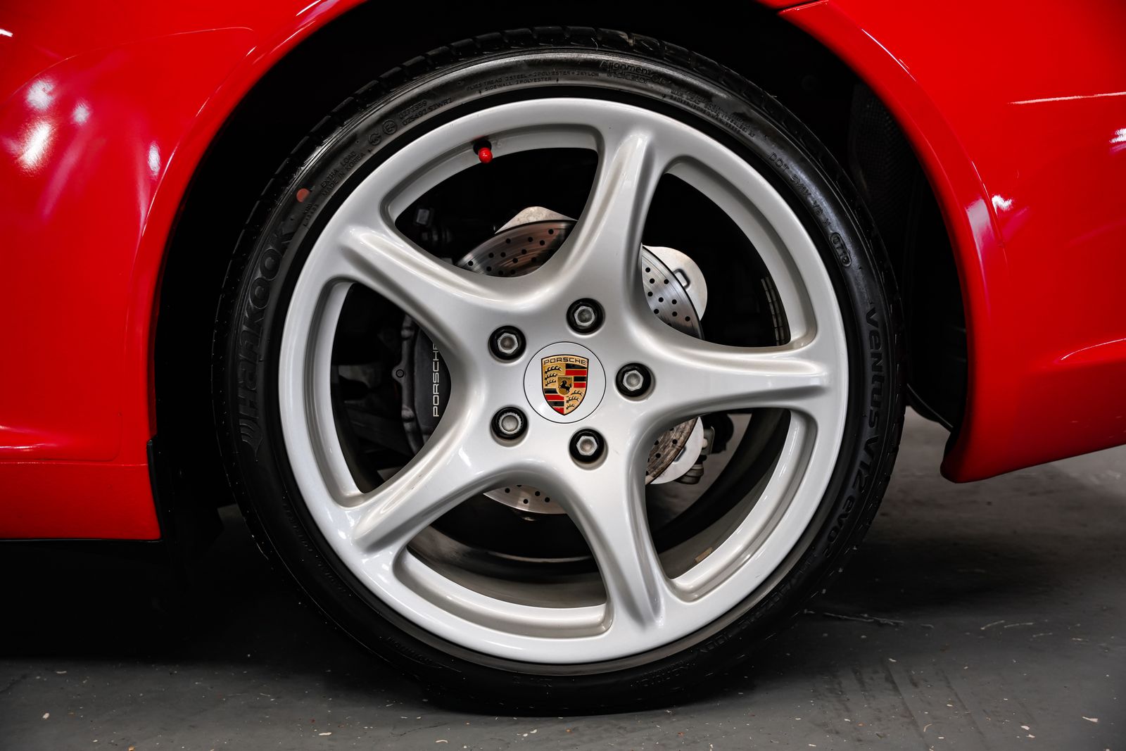 2005 Porsche 911 Carrera — photo 45