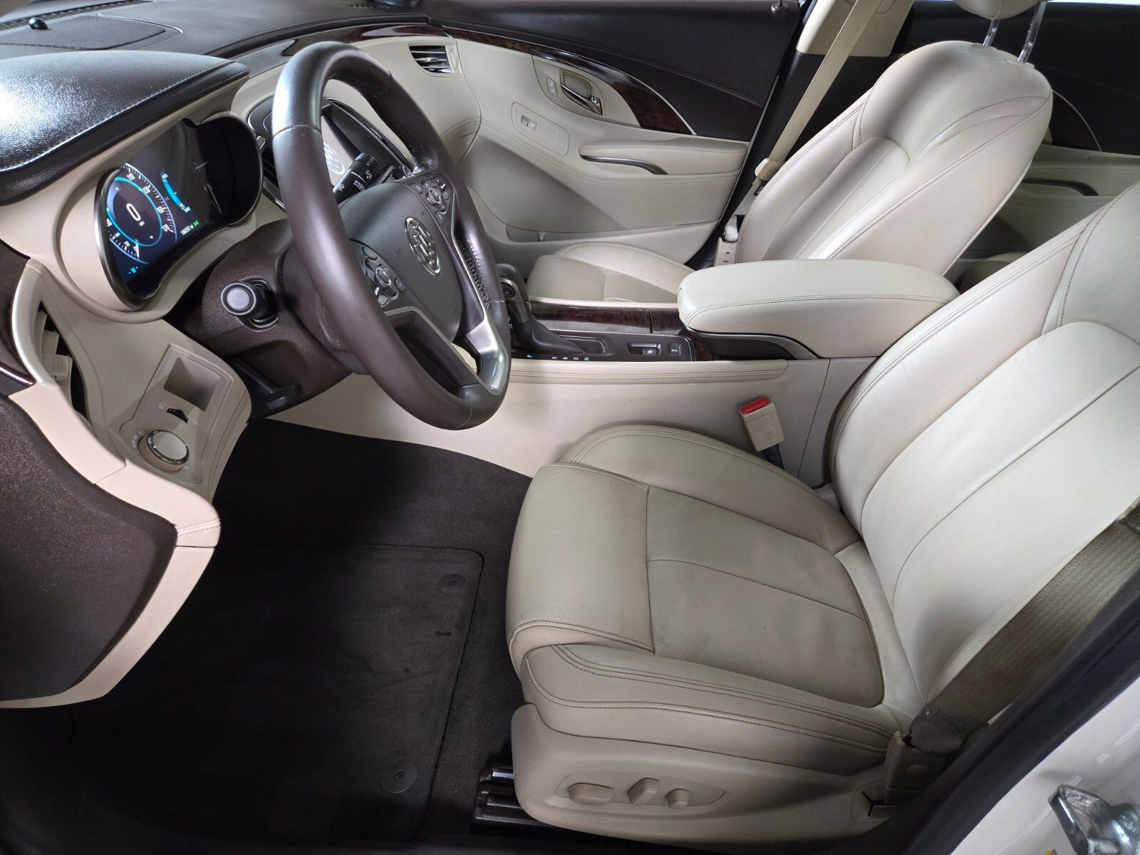 2014 Buick LaCrosse Leather Group 10