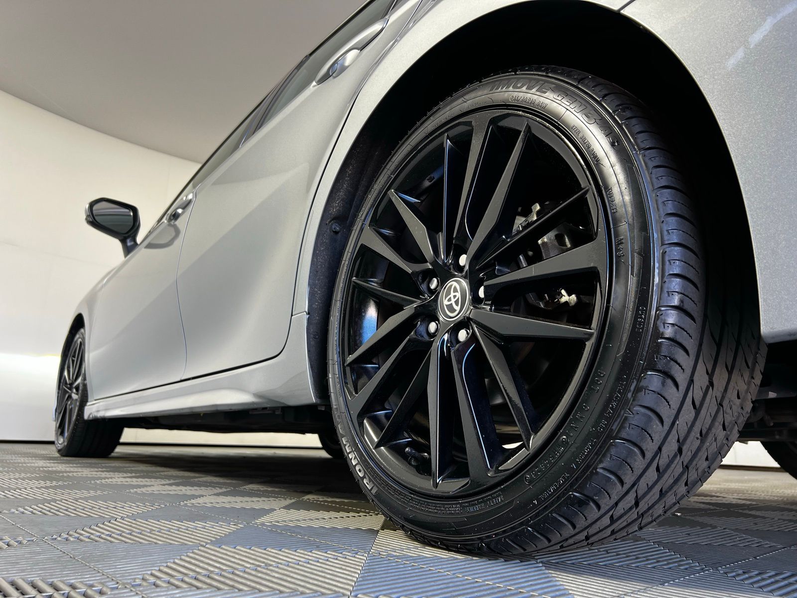 Thumbnail: 2023 Toyota Camry - 26