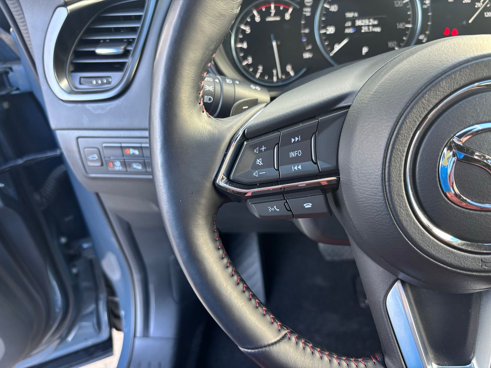 Used Car 2023 Mazda Cx-9  Carbon Edition For Sale Under $30,000 In Austin, Texas