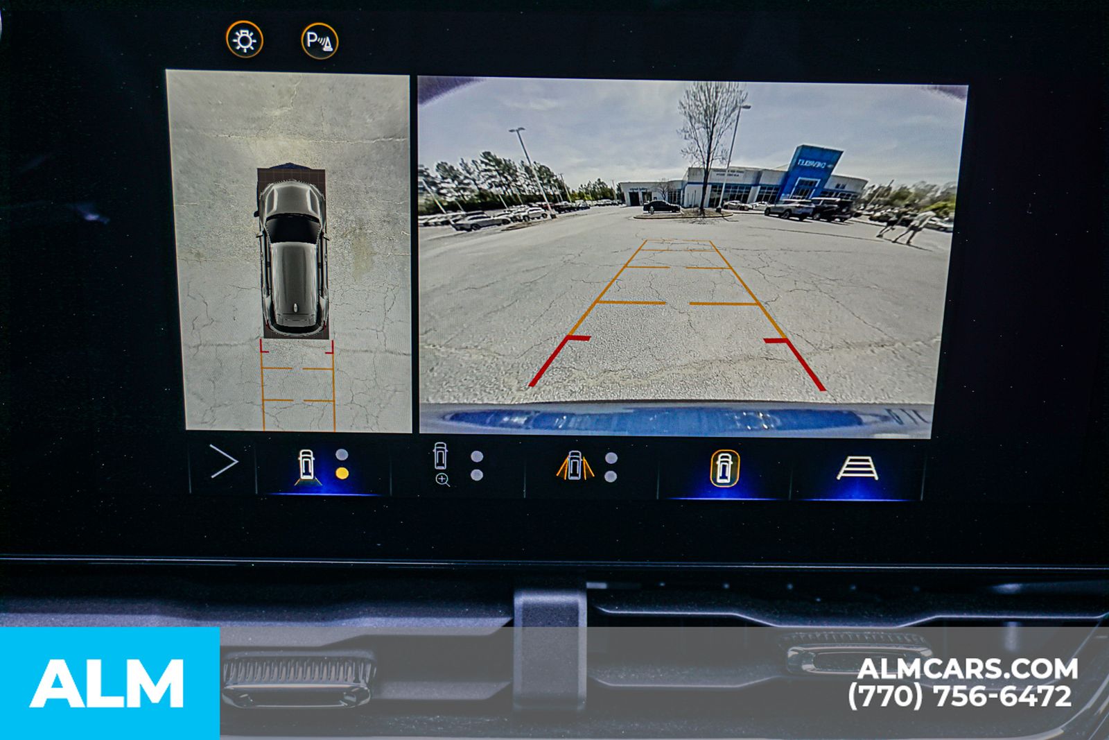 Used 2025 Blue Chevrolet RS image 41