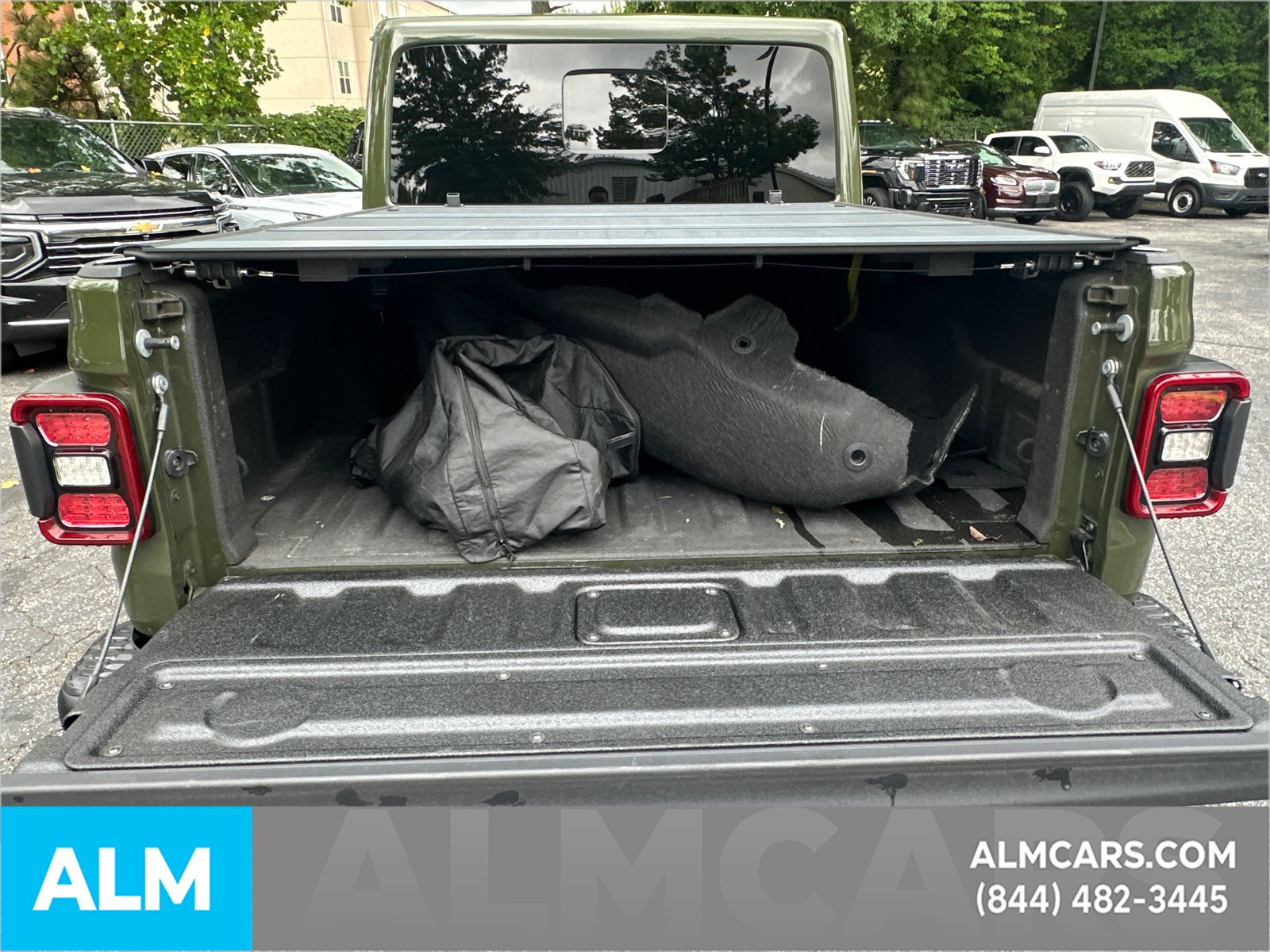 Used 2022 Green Jeep Rubicon image 21