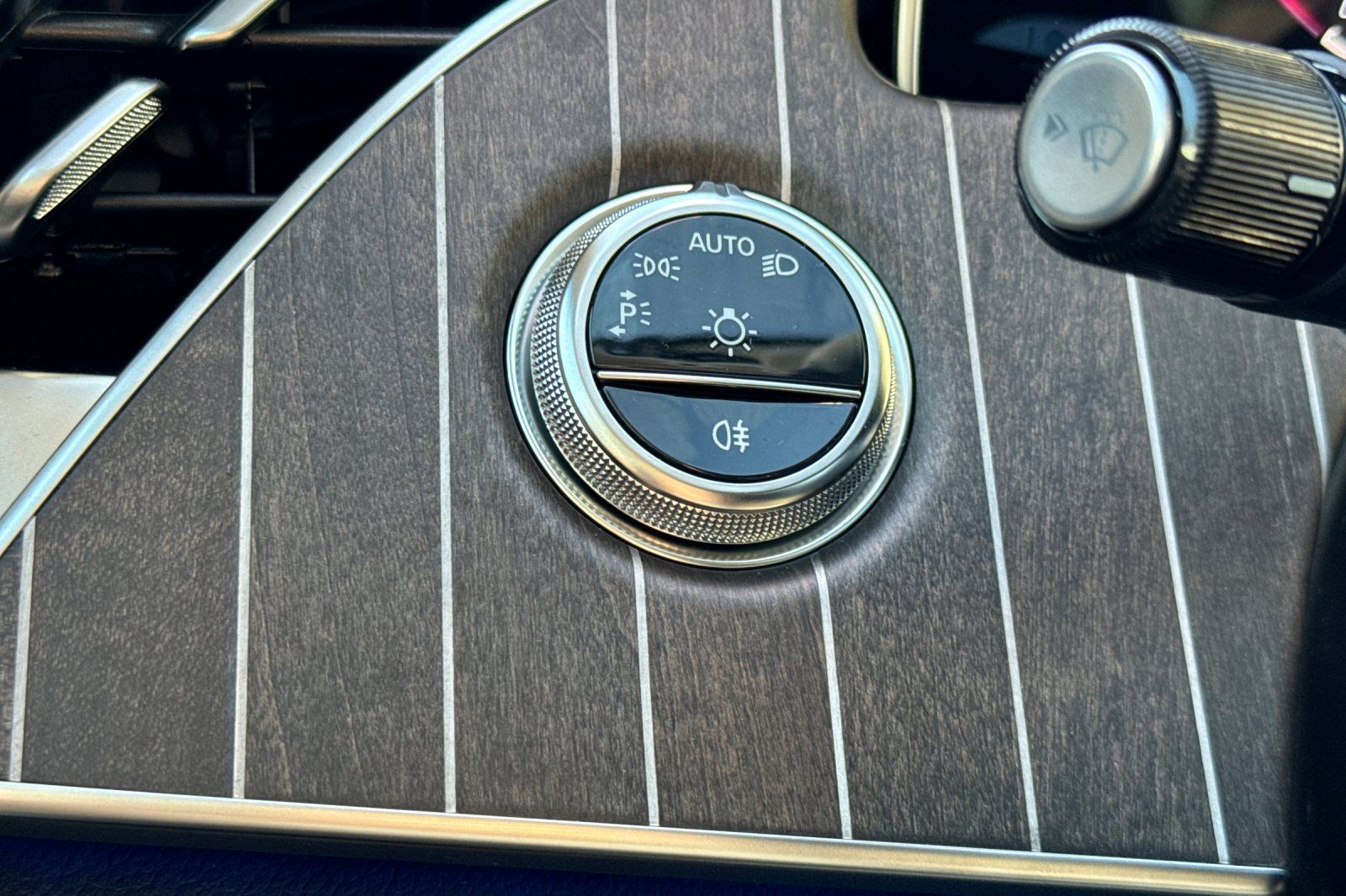 car-gallery-32