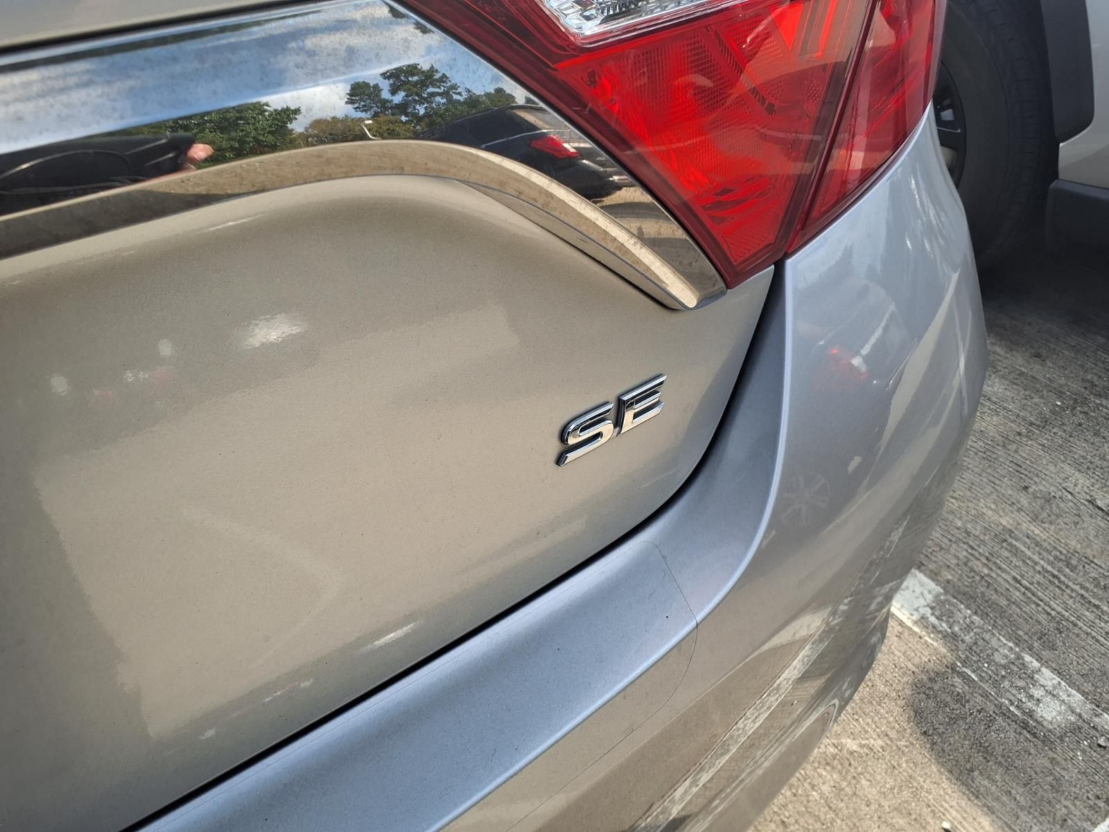 2016 Toyota Camry SE Silver at Bravo Nissan