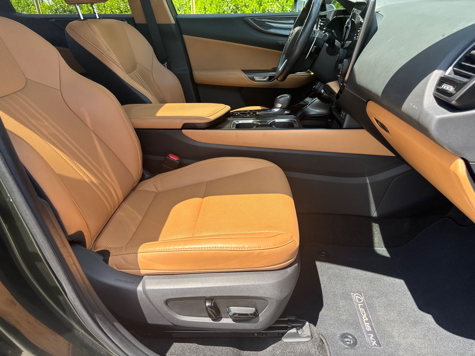 2024 Lexus NX 250 - Photo 13