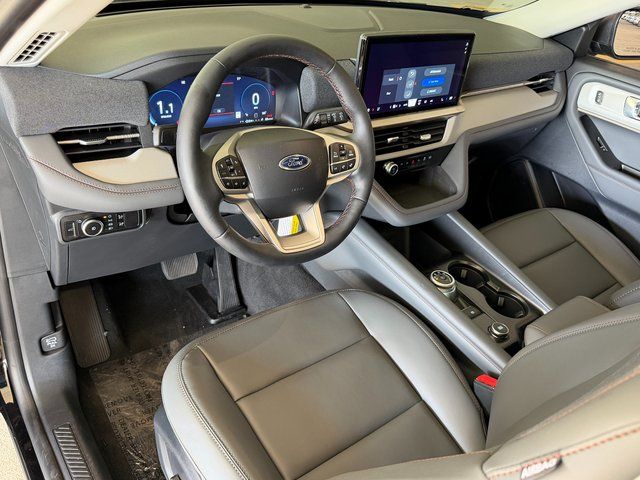 New 2026 Agate Black Metallic Ford Active image 25
