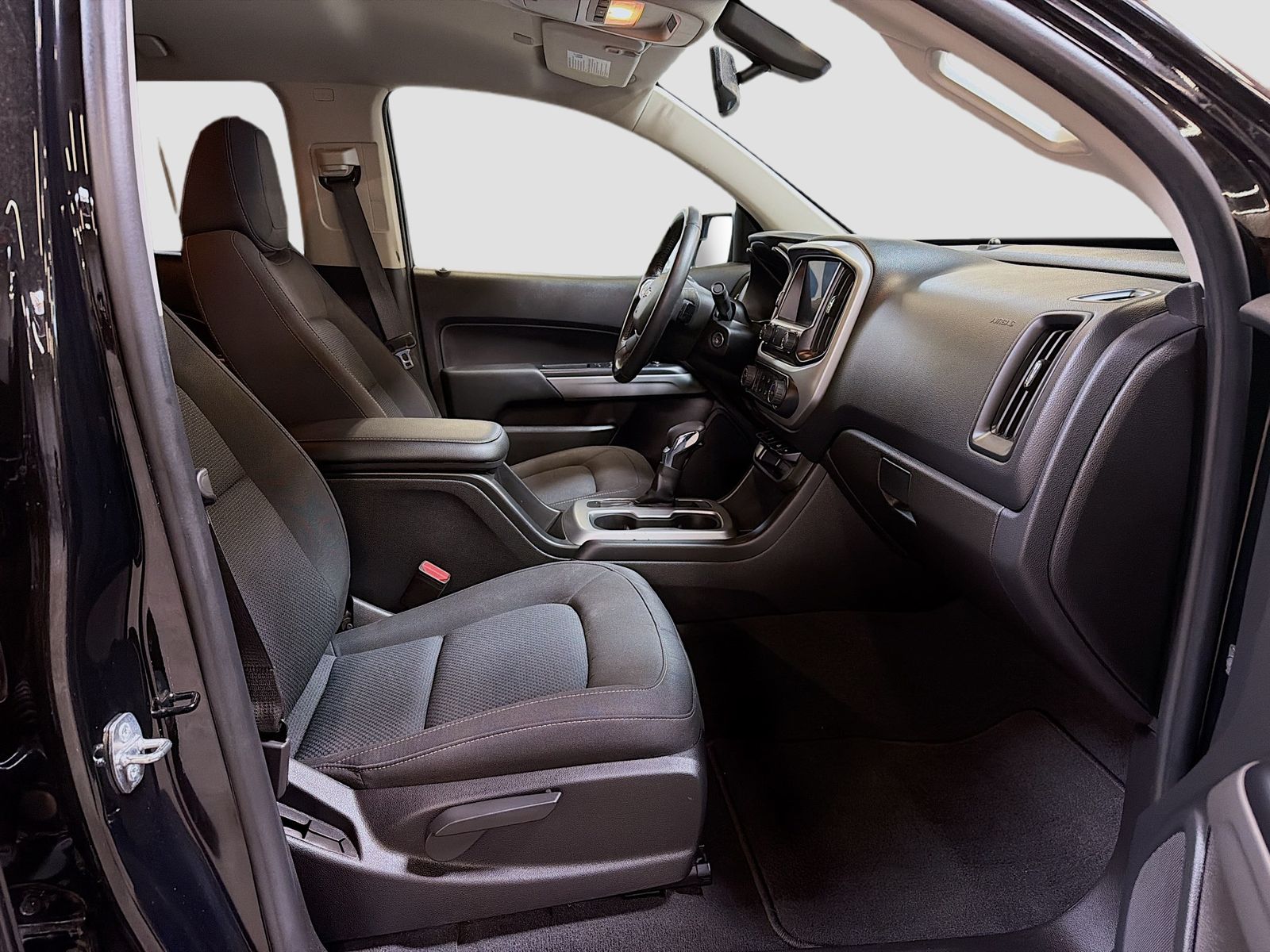 Used 2022 Black Chevrolet LT image 26