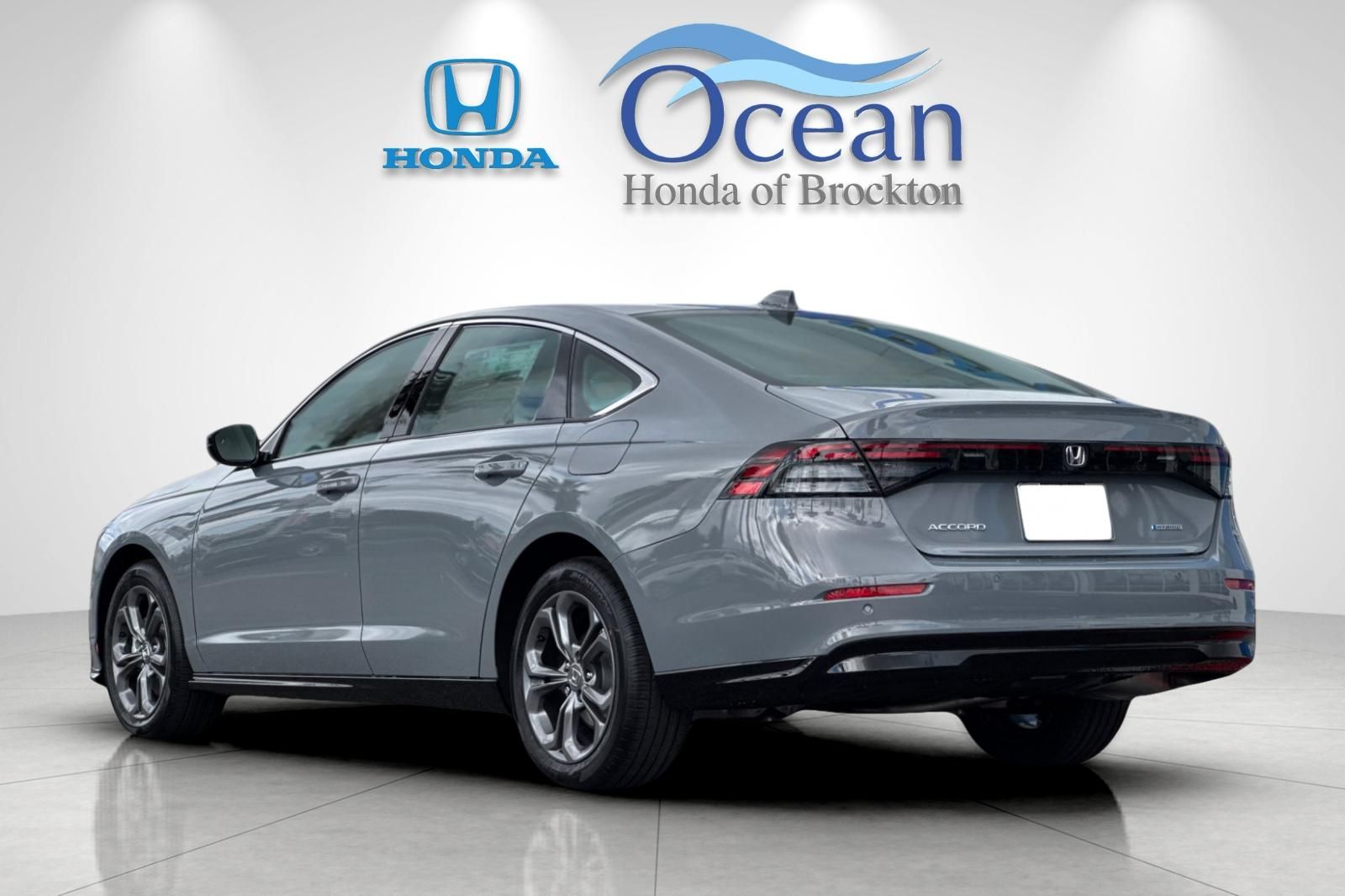 New 2026 Gray Honda EX-L image 3
