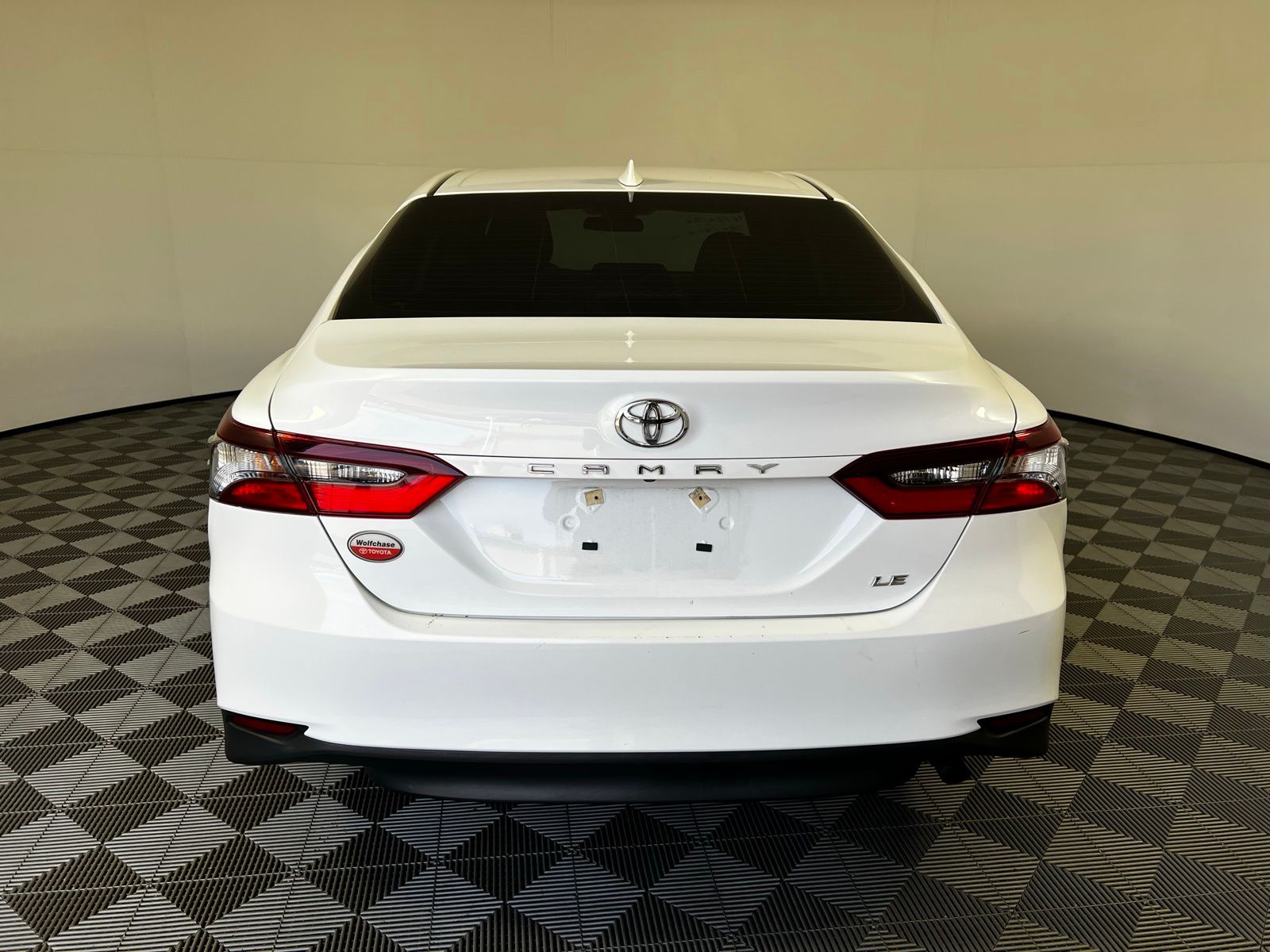 Thumbnail: 2023 Toyota Camry - 6
