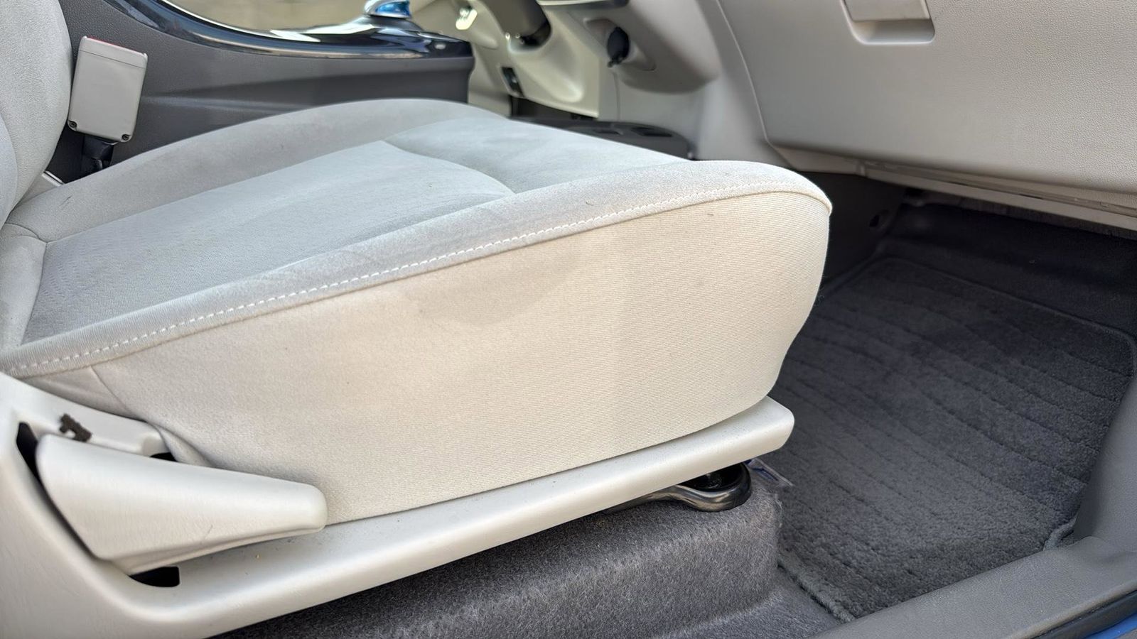 Used Car 2011 Nissan Leaf  Sl For Sale Under $10,000 In Austin, Texas