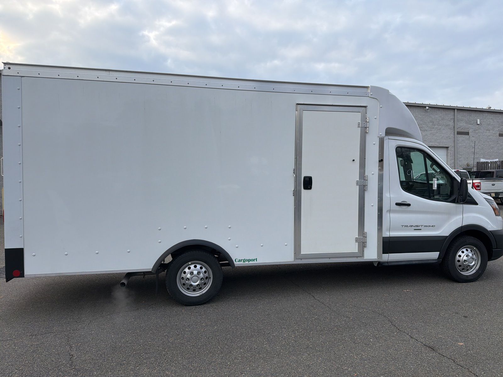 New 2024 White Ford Base image 6