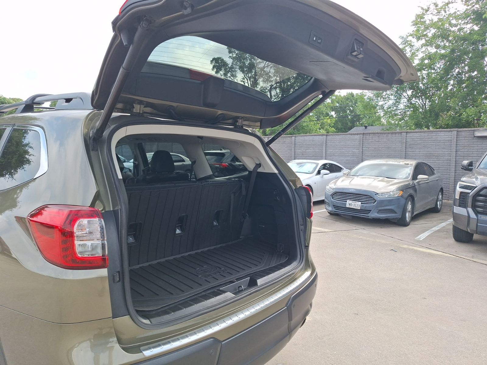 car-gallery-38