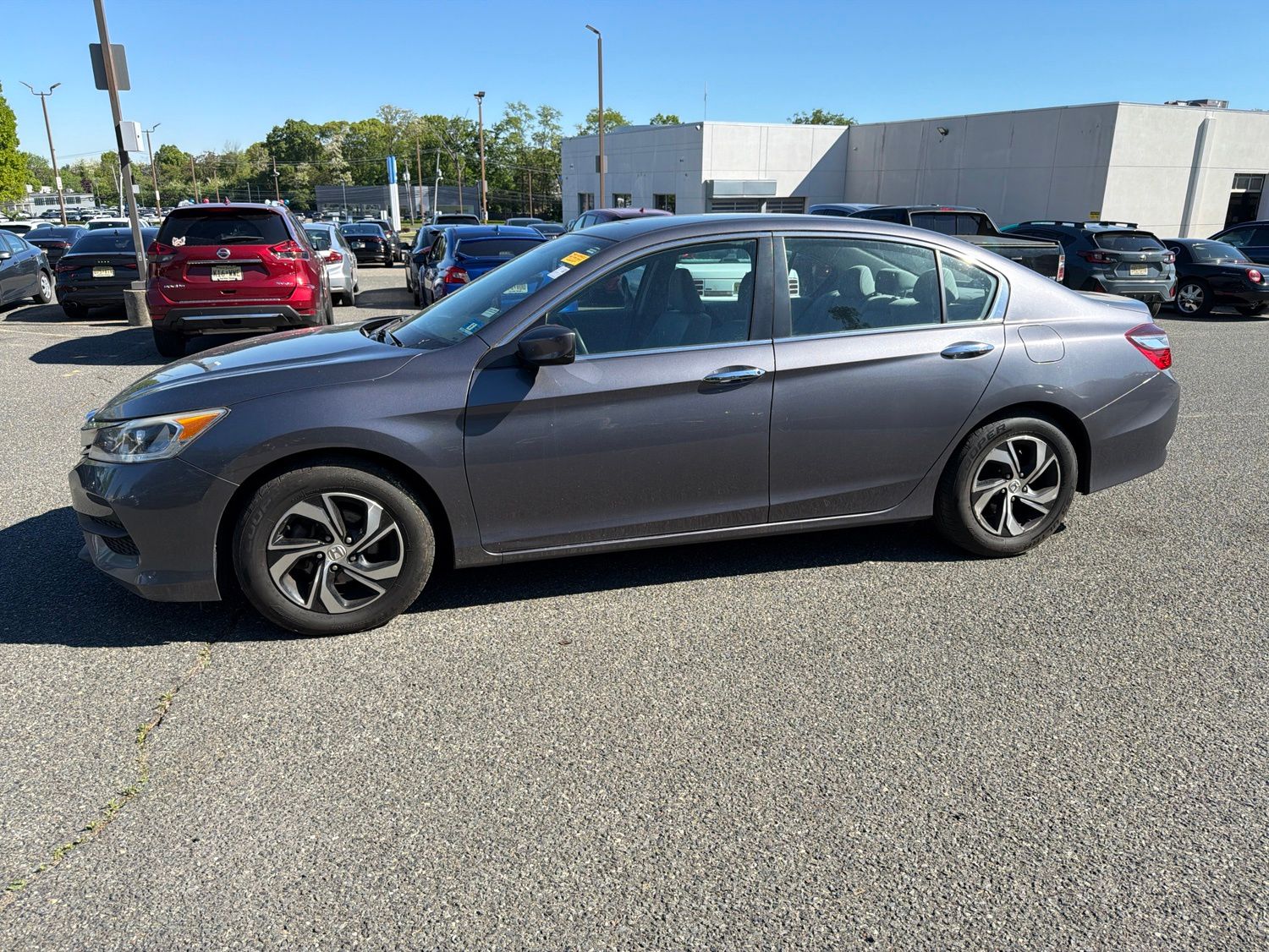 View vehicle photo 2