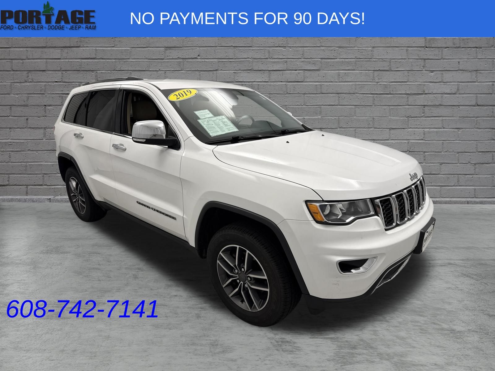 Bright White Clearcoat 2019 Jeep Grand Cherokee SUV / Crossover Four-Wheel Drive 8-Speed Automatic
