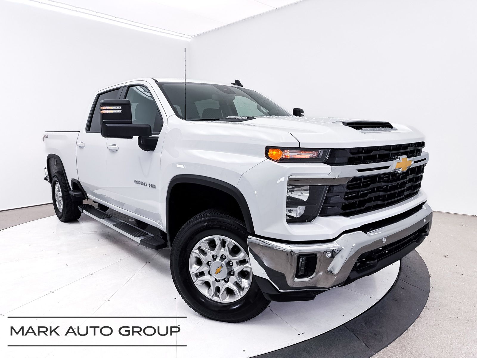 2025 Chevrolet Silverado 3500HD LT