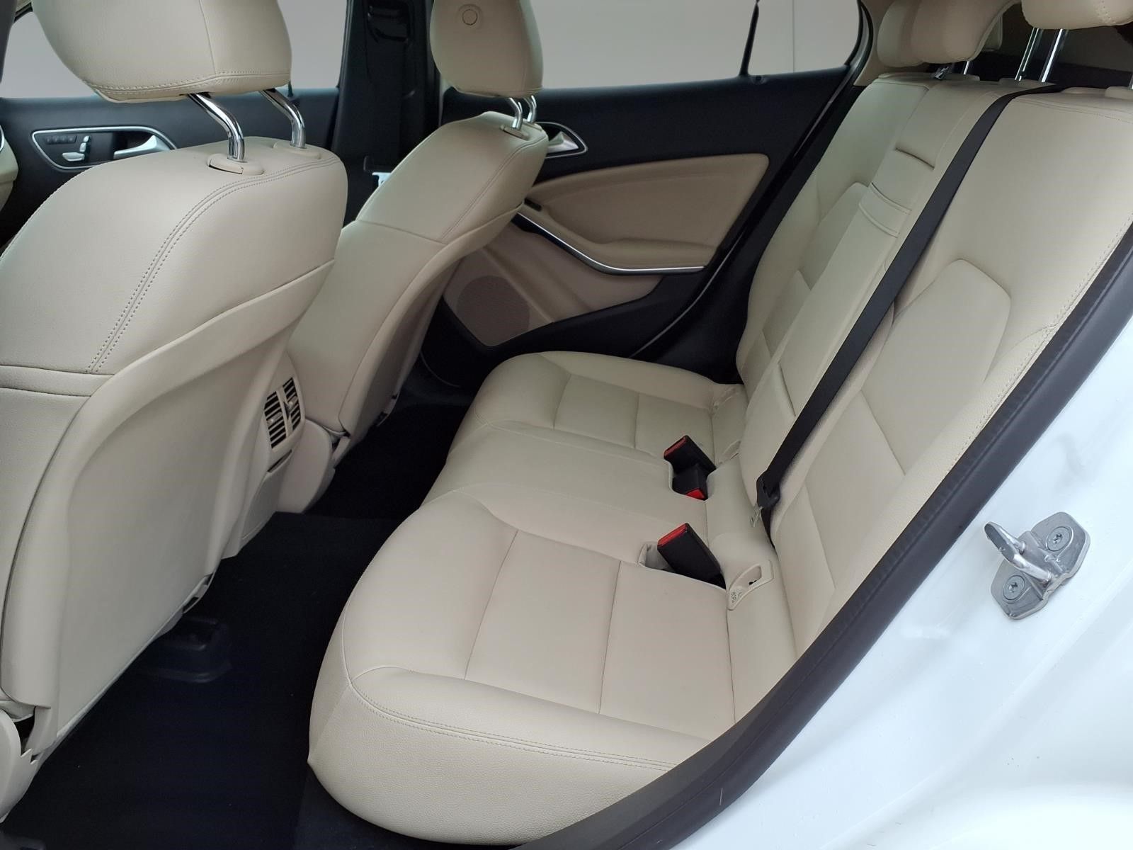 2020 Mercedes-Benz GLA GLA 250 White at North Houston Mitsubishi