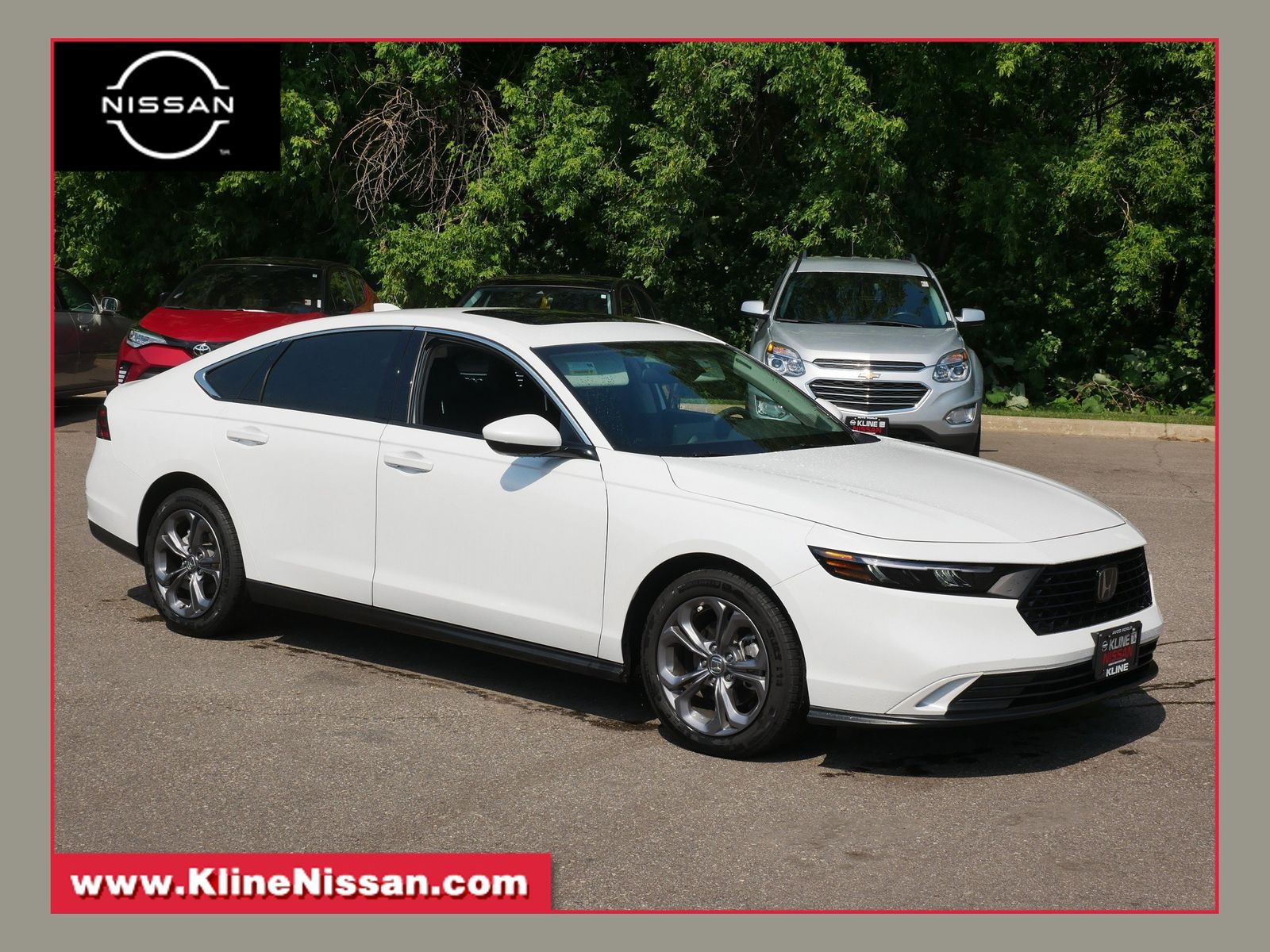 White 2024 Honda Accord Sedan Front-Wheel Drive Continuously Variable Transmission