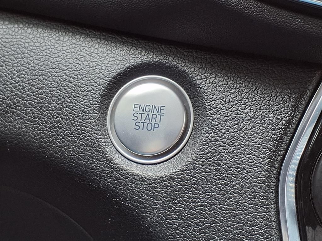 2020 Hyundai Santa Fe SEL White at Bayway Cadillac Southwest