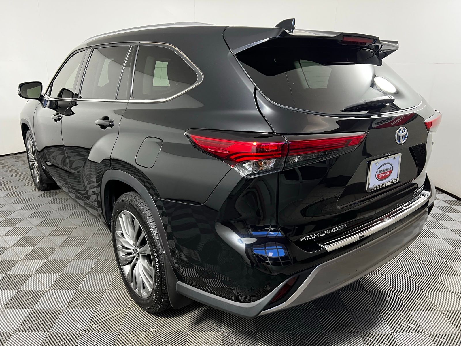2022 Toyota Highlander Platinum 7