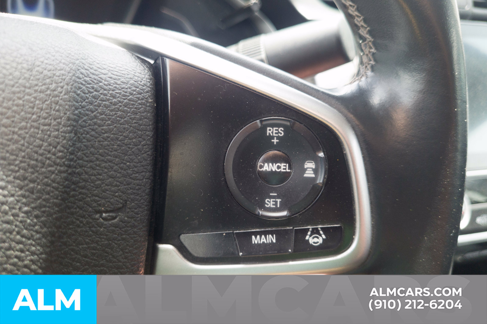 Used 2017 White Orchid Pearl Honda Touring image 14