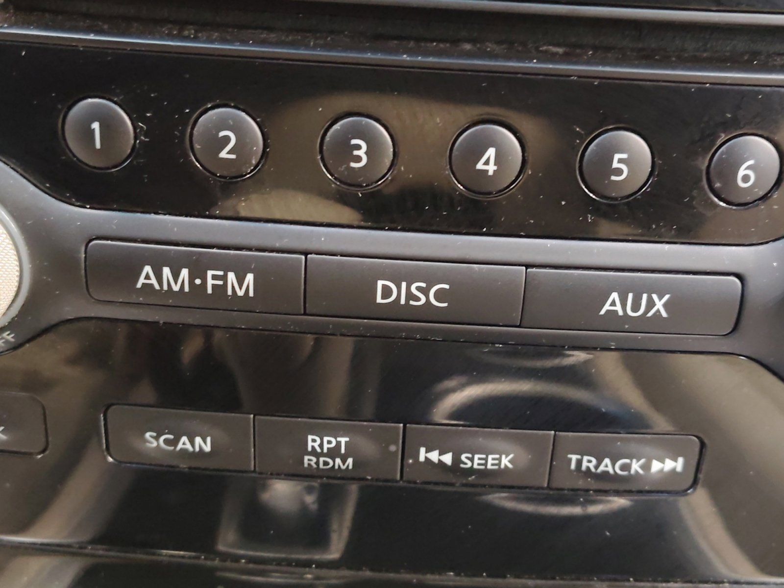 Used Car 2015 Nissan Pathfinder  S For Sale Under $10,000 In San Antonio, Texas