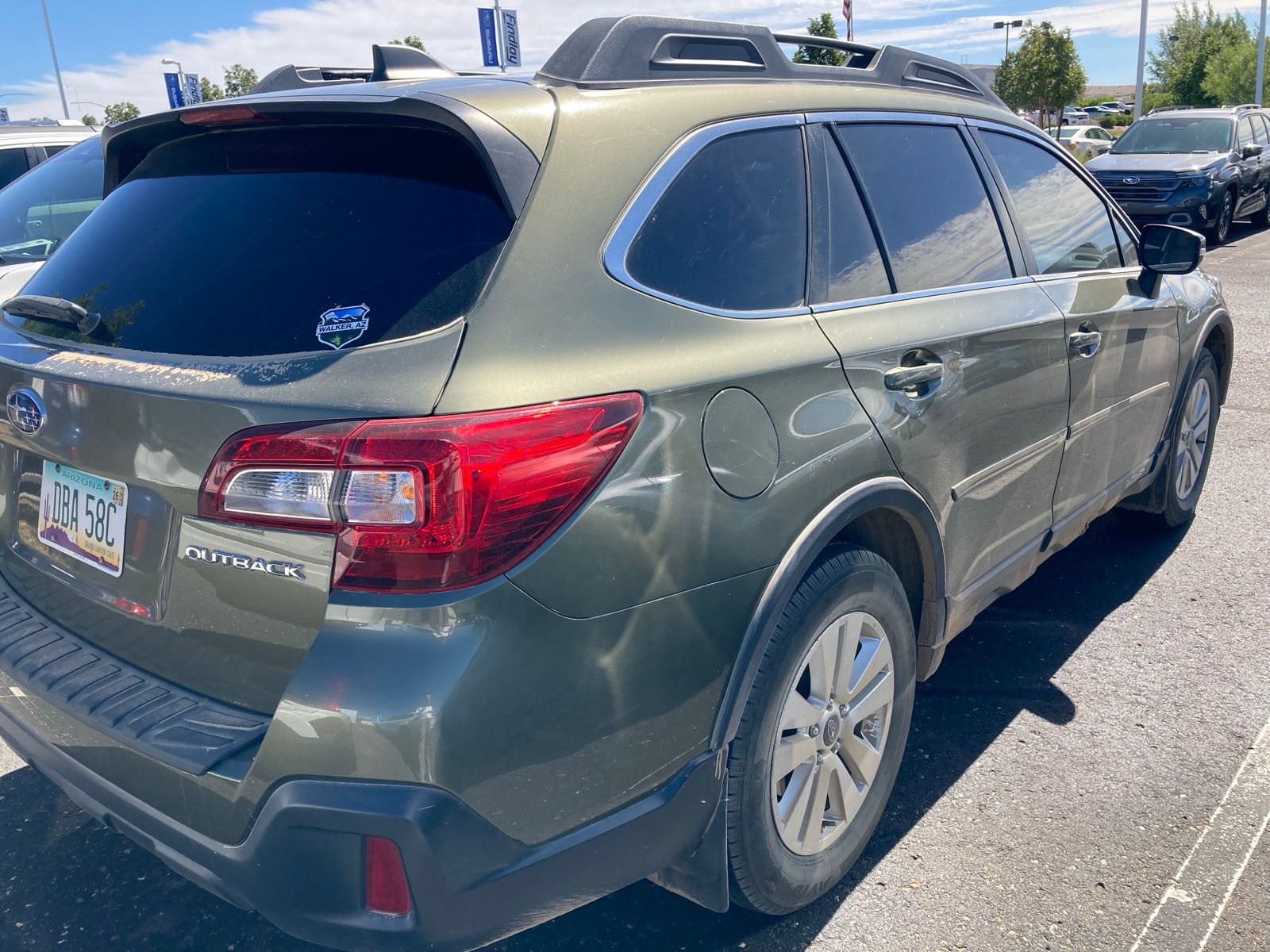 2019 Subaru Outback 2.5i Premium 2