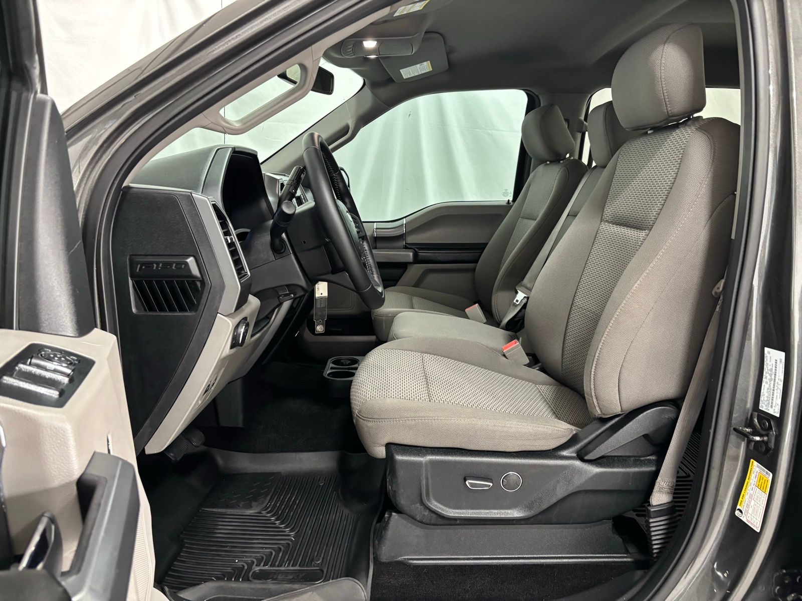 Used Car 2018 Ford F-150  Xlt For Sale Under $25,000 In Austin, Texas