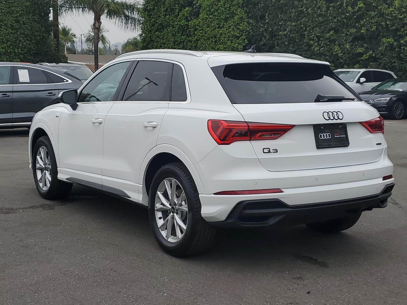 Vehicle photo