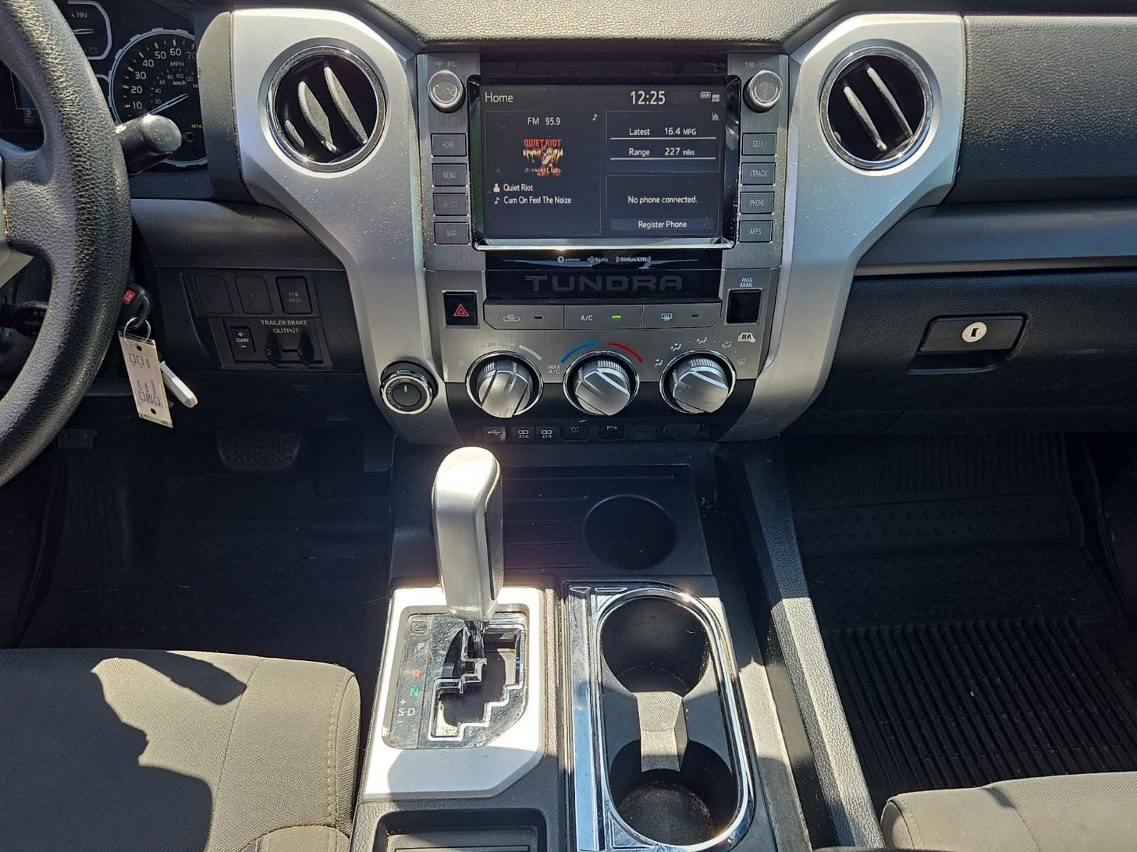Used 2020 Gray Toyota SR5 image 19