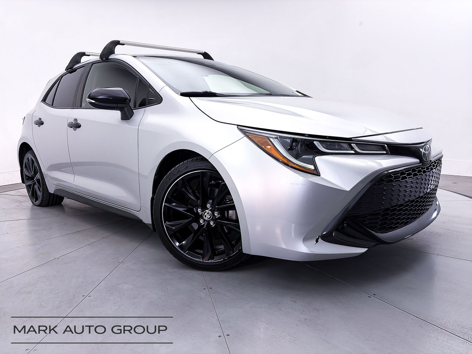2021 Toyota Corolla Hatchback SE Nightshade Edition
