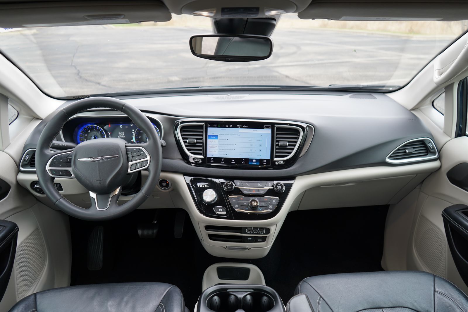 2022 Chrysler Pacifica Touring L 10