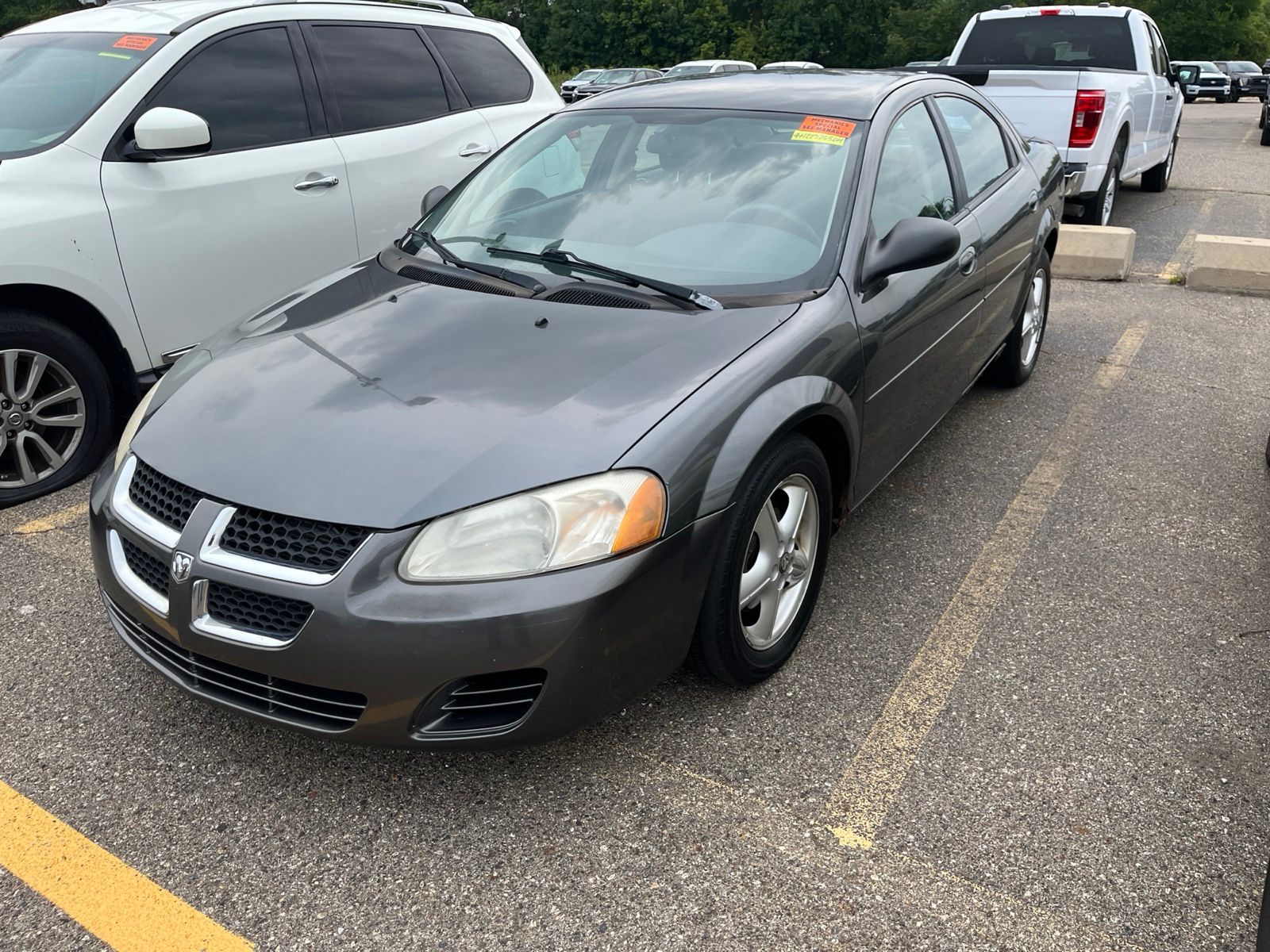 2004 Dodge Stratus SXT Sedan FWD