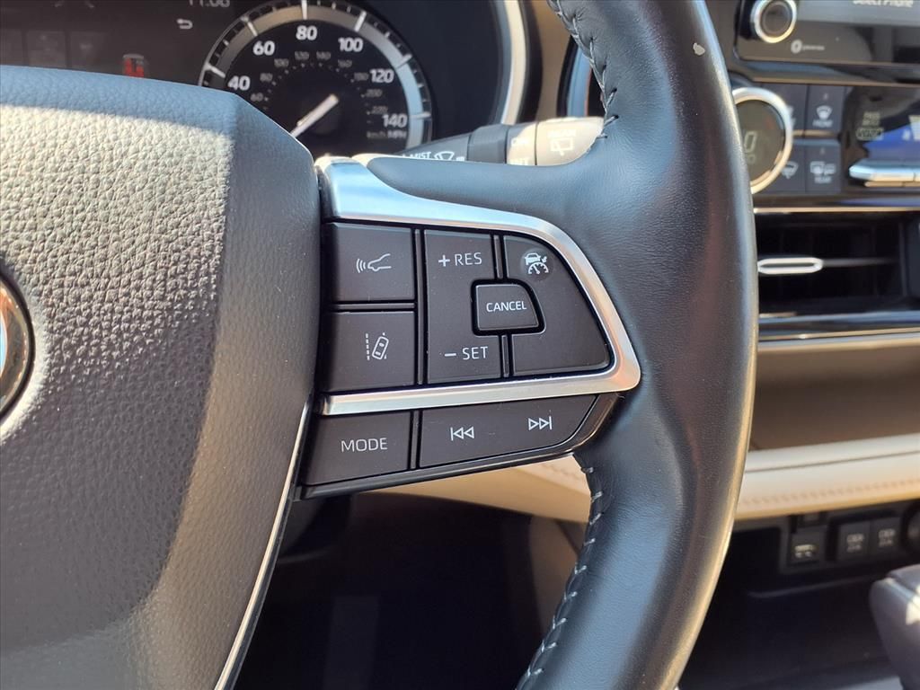 2021 Toyota Highlander XLE Blue at DeMontrond Mazda