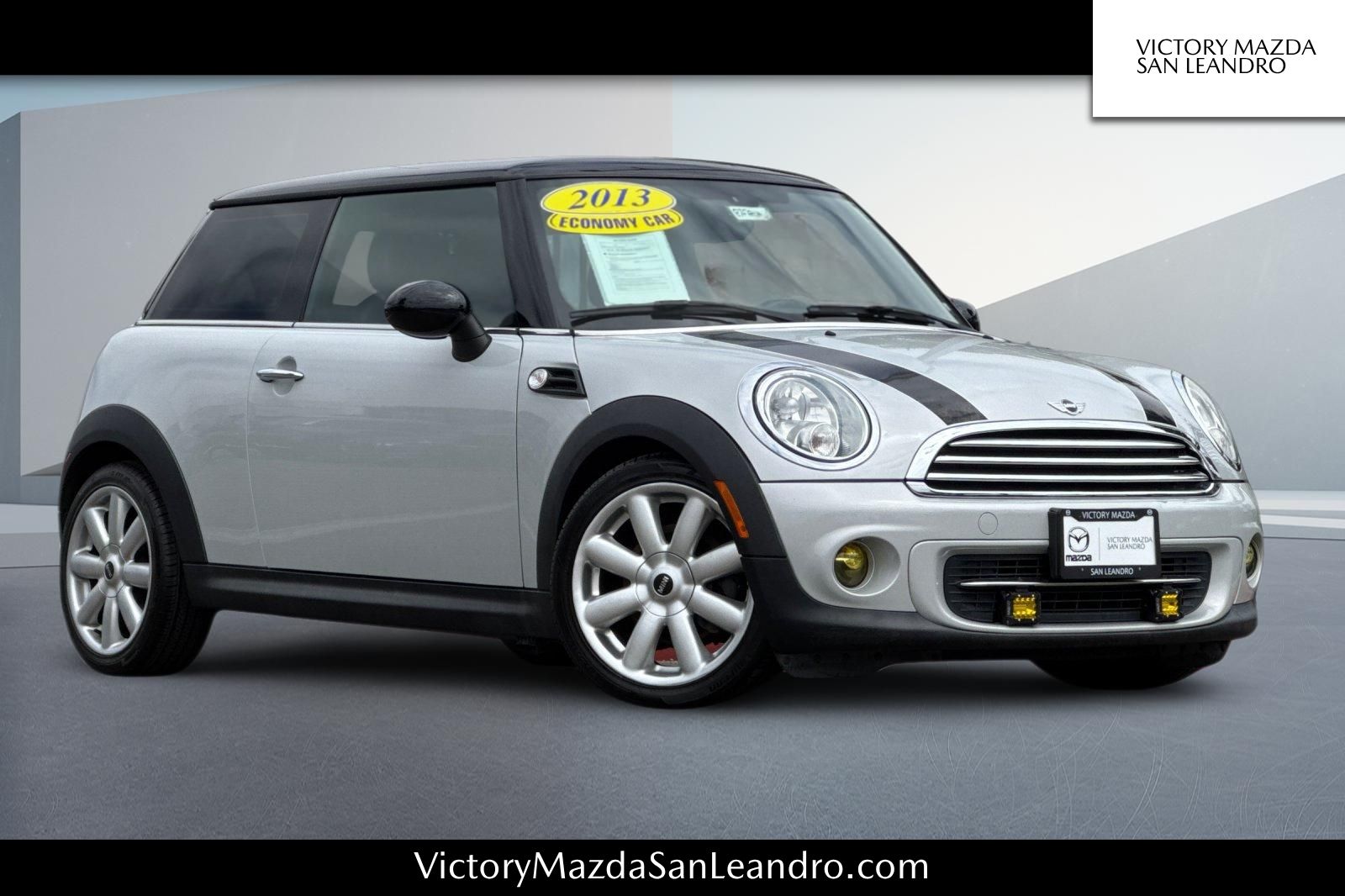 White Silver 2013 MINI Cooper Hatchback Front-Wheel Drive 6-Speed Automatic